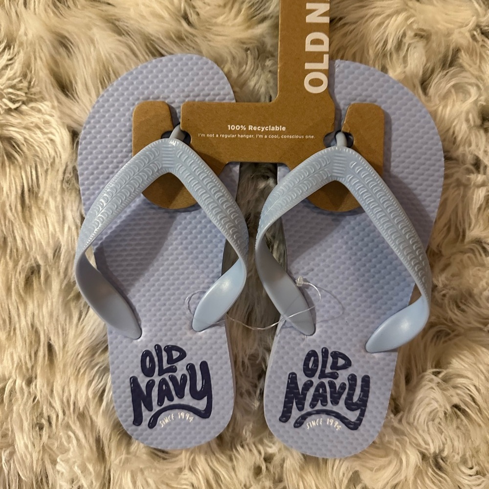 NWT Kids Old Navy Flip Flops